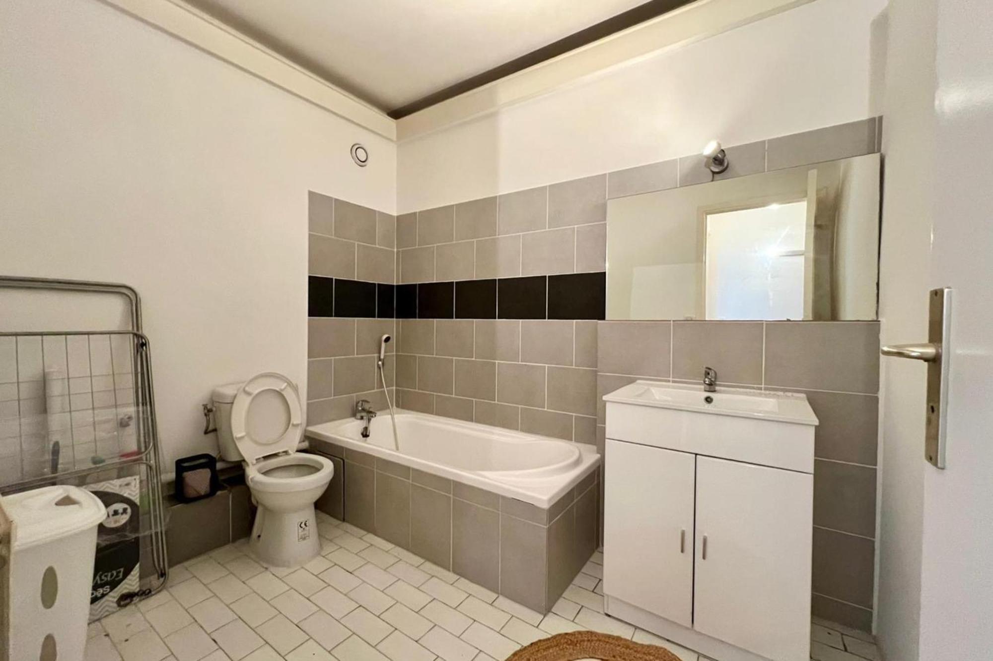 1 Bedroom - Close To The Antibes